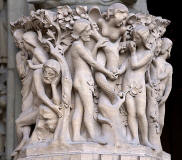 entrada-catedral-de-Notredame-paris-Temptation-Adam-Eva