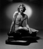 JEANLOUP-sIEFF-1971-yves-saint-laurent-naked