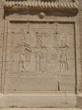 Trajan_offers_to_Hathor-Ihy-Harpokrates-Dendera
